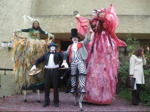 Alex Castillo R. Director Anuncios gratis para novios en La Florida |  Artemarket Eventos, Personajes de fantas&iacute;a espectaculares, interacci&oacute;n y entrega de cotill&oacute;n...