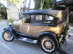 Burrita Anuncios gratis para novios en Concepci&oacute;n |  Arriendo Burrita 1928 automovil de lujo 87086849 Concepcion, Servicio para traslado de Novios, Bodas de Oro, Eventos, Cumplea&ntilde;os