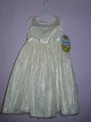 ANA CARINA ESCALANTE Anuncios gratis para novios en Santiago |  VENDO LINDOS VESTIDOS DE FIESTA PARA NI&Ntilde;AS, EXCLUSIVOS VESTIDOS IMPORTADOS DESDE LOS ESTADOS UNIDOS