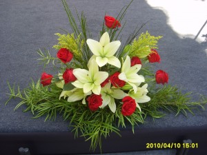 MAURICIO ROJAS Anuncios gratis para novios en Santiago |  MAURICIO ROJAS, ARREGLOS FLORALES, RAMOS NOVIA, DESPACHO A DOMICILIO, ARCO DE FLORES, CAMINOS DE LUZ, CENTROS DE MESA, ATRILES