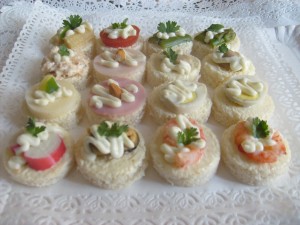Pedro Anuncios gratis para novios en Santiago |  Canapes fiestas bautizos matrimonios eventos bodas cocteleria brochetas, todo evento social servicio de cocteleria domicilios 086612378