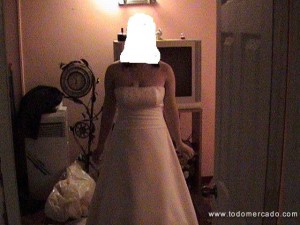 colette Anuncios gratis para novios en Maip&uacute; |  vestido de novia color marfil , vendo hermoso vestido color marfil con bordados en el busto strapless 