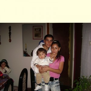 aracely Anuncios gratis para novios en La Florida |  nesecito un vestido de princesa color rosa, vestido princesa