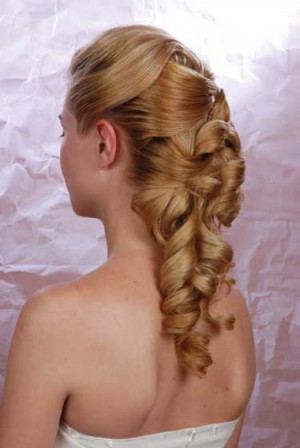 GLAMOURPM Anuncios gratis para novios en La Florida |  PEINADOS DE* NOVIA *FIESTA*, ATENCI&Oacute;N A DOMICILIO