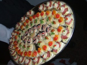 BANQUETERIA DOMICILIO Anuncios gratis para novios en Santiago |  Banqueteria Domicilio Ofrecemos a $8.500 Menus Elegantes y Contundentes, NOS CARACTERIZAMOS POR ENTREGAR CALIDAD EN NUESTROS SERVICIOS 