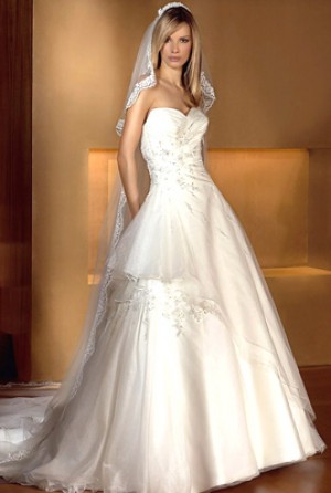 LINA Anuncios gratis para novios en La Florida |  VESTIDO DE NOVIA USADO, SE VENDE o ARRIENDA 