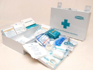 francisco Anuncios gratis para novios en Recoleta |  BOTIQUIN PRIMEROS AUXILIOS MALETA STAR-METAL PARA 25 PERSONAS STARMETAL, BOTIQUIN MALETA METALICA 25 PERSONAS,BOTIQUIN ABS 10 PERSONAS