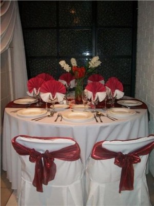 Pamela Anuncios gratis para novios en Temuco |  Eventos Nisi ofrece, Arriendo de vajillas y otros.