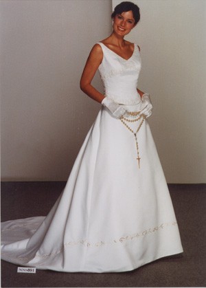 Constanza Mu&ntilde;oz Anuncios gratis para novios en Providencia |  Hermoso vestido de novia impecable, lavado y en su caja., $100.000