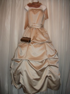 LINA Anuncios gratis para novios en La Florida |  VESTIDOS DE GALA , ARRIENDO 