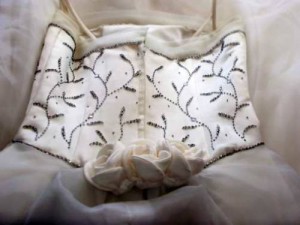 Andrea Strain Anuncios gratis para novios en Providencia |  Vestido de Novia!, Pronupcia Paris