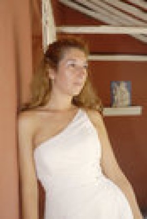 Johanna Silva Anuncios gratis para novios en &Ntilde;u&ntilde;oa |  Vestido de novia romano, Talla 38/40 importado color ivori evase