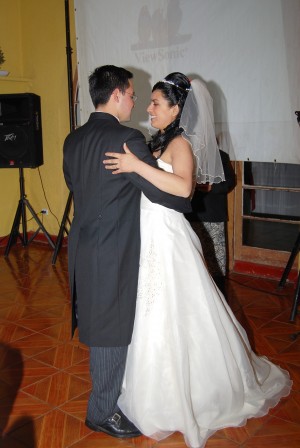 YOHANNA Anuncios gratis para novios en La Serena |  VESTIDO DE NOVIA  COLECCION L.C.B DE LA CASA BLANCA $100000, VESTIO STRAPLESS