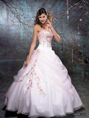 CARMEN LUZ Anuncios gratis para novios en Puente Alto |  CONFECCION DE VESTIDOS DE ALTA COSTURA Y ALTA NOCHE, MODISTA DISE&Ntilde;ADORA   ALTA COSTURA