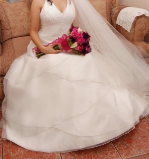 Caro Anuncios gratis para novios en &Ntilde;u&ntilde;oa |  Vendo Vestido de Novia talla 38, bonito dise&ntilde;o