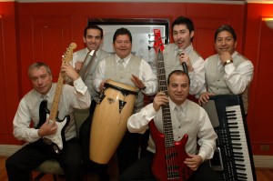 Sergio Campos Anuncios gratis para novios en Temuco |  Orquesta Los Camiroagas de Temuco , banda musical en vivo