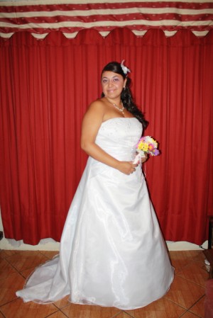 marta Anuncios gratis para novios en Quilicura |  HERMOSO VESTIDO DE NOVIA!!!!, MANDADO HACER ESPECIAL PARA LA OCASION...