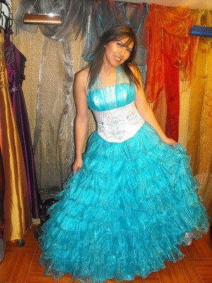 MARCELA MU&Ntilde;OZ Anuncios gratis para novios en La Reina |  ARRIENDO VESTIDOS NOCHE FIESTAS MADRINAS FIESTAS 15 A&Ntilde;OS Y MAS 8-9581664, ATENCION TODO EL A&Ntilde;O...AGENDA TU VISITA
