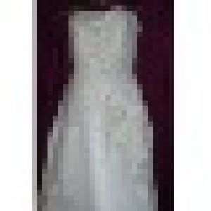 Carolina Pizarro Anuncios gratis para novios en Providencia |   VESTIDO  DE NOVIA MORI LEE, Color IVORY TALLA 38 IMPECABLE CON ACCESORIOS $ 320.000