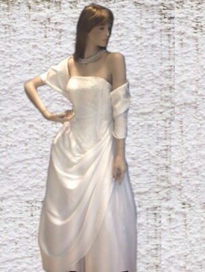 CATALINANOVIOS  Anuncios gratis para novios en La Serena |  HERMOSOS VESTIDOS DE NOVIA &Uacute;NICO MODELO  OFERTA  105.0000 LLAMANOS , TAMBIEN VESTIDOS DE FIESTA  LICENCIATURAS 15 A&Ntilde;OS  CATALINANOVIOS LA SERENA