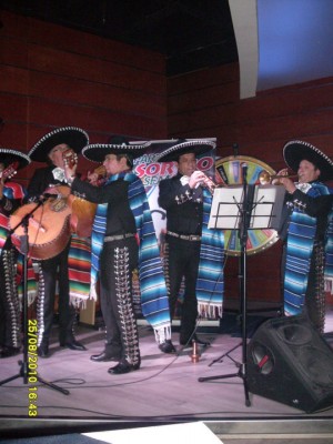 johnny luis Anuncios gratis para novios en Santiago |  en chile 100% mariachis,serenatas,charros en vivo sal y tequila mariachis, 4mariachis x $ 50.000. serenatas en todo santiago charros