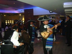 johnny luis Anuncios gratis para novios en Las Condes |  contrata mariachis,charros,serenatas en todo santiago en vivo, 4mariachis x $ 50.000. serenatas en todo santiago 6388358 / 7-6260519