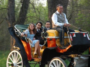 CBE Anuncios gratis para novios en Santiago |  Carruajes y autos  siglo pasados. T, Casamientos en lanchas 20 personas y tambi&eacute;n para locos en Avionetas 4perso