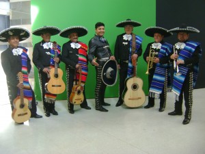 juanito perez Anuncios gratis para novios en Santiago |  mariachi a todo mexico, las mejores serenatas de chile