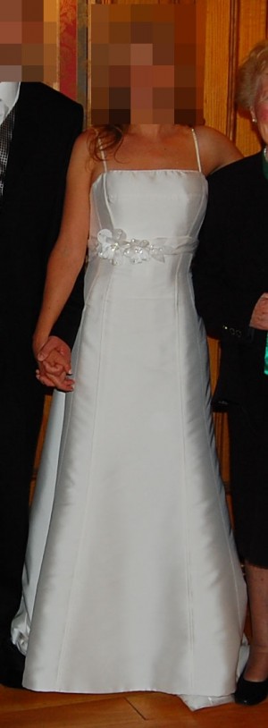 Andrea Carrillo Anuncios gratis para novios en Providencia |  vendo vestido novia, vestido franc&eacute;s
