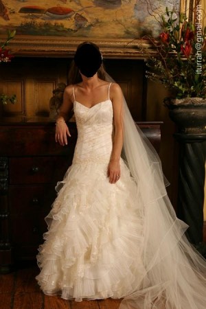 M.Jose Contreras Anuncios gratis para novios en Las Condes |  Vendo vestido de novia , Dise&ntilde;ado por Carolina Cousi&ntilde;o