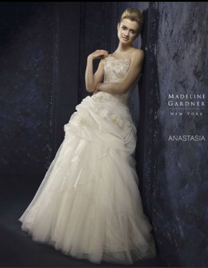 Francisca Sandoval Anuncios gratis para novios en Providencia |  Vestido de novia importado, Talla 38-40 Madeleine Gardner