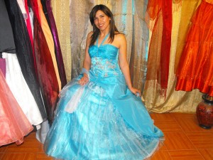marcela mu&ntilde;oz Anuncios gratis para novios en La Reina |  ARRIENDO VESTIDOS , MADRINAS PAJES GALAS FIESTAS QUINCEA&Ntilde;ERAS, 800 MODELOS , LLAMA AGENDA TU VISITA  2736368 - 8/9581664