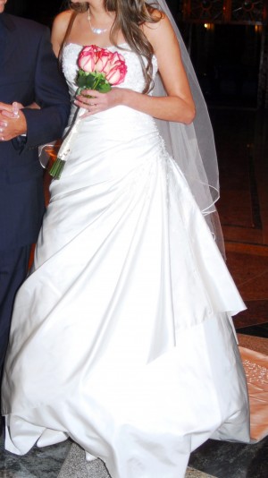 jessica Anuncios gratis para novios en Santiago |  vendo mi vestido de novia, nuevo, hermoso