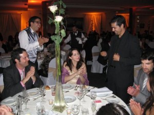 Mago Christian Anuncios gratis para novios en Santiago |  Magos. magia en matrimonios, aniversarios y eventos en gral. magos, Sorprenda a sus invitados con algo especial... cel: 9892 8345