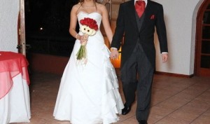  Anuncios gratis para novios en Providencia |  Se vende hermoso vestido de novia, un s&oacute;lo uso $320.000, valor real $1.200.000