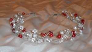 SILVANA Anuncios gratis para novios en Santiago |  TIARAS, PINCHES, PEINETAS, TOCADOS DE NOVIA, exclusivos hechos por mi.