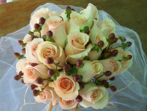 blanca Anuncios gratis para novios en Vitacura |  Decoraci&oacute;n floral para iglesias, caminos de luces, ramos de novia, atriles., todo tipo de decoraci&oacute;n floral para tu matrimonio, ramos de novia, caminos 