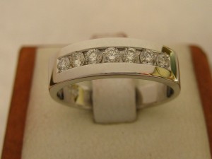 BERNARDO AVILA URZUA Anuncios gratis para novios en Providencia |  DISE&Ntilde;O Y CONSTRUCCION DE JOYAS, METALES NOBLES Y PIEDRAS NATRURALES