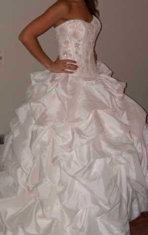 CARINOVIC Anuncios gratis para novios en &Ntilde;u&ntilde;oa |  LIQUIDO A MITAD DE PRECIO 4 VESTIDOS PRINCESA $170.000: $200.000; $350.000, 4 VESTIDOS DE NOVIA USADOS ESTILO PRINCESA A MITAD DEL VALOR ORIGINAL