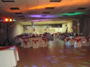  Anuncios gratis para novios en La Florida |  MUSICA MATRIMONIO Dj ,VJ, KARAOKE., AUDIO E ILUMINACION PARA TODO TIPO DE E, Matrimonios, Fiestas de graduaci&oacute;n, Eventos Empresas, Cumplea&ntilde;os......