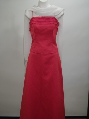 lina Anuncios gratis para novios en La Florida |  vestidos para madrinas, arriendo