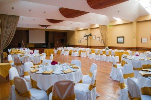 VENTAS Anuncios gratis para novios en Santiago |  CENTRO EVENTO SUIZO &Ntilde;U&Ntilde;OA, LOCAL Y ESTACIONAMIENTO
