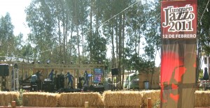ByF producciones Limitada Anuncios gratis para novios en Santiago |  AMPLIFICACION, DJ KARAOKE, ILUMINACION LED, SERVICIOS AUDIOVISUALES , MUSICA PARA MATRIMONIO, LUCES PARA FIESTA, DJ , KARAOKE PROFESIONAL