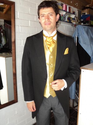 Eduardo Anuncios gratis para novios en Maip&uacute; |  Ropa Para Bodas, Chaquet Gillettes Camisas 