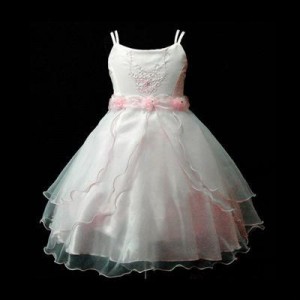Isabel Anuncios gratis para novios en Vitacura |  Hermosos vestidos de fiesta, primera comuni&oacute;n y Pajes, Importados Exclusivos