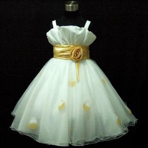 Isabel Anuncios gratis para novios en Vitacura |  Hermosos vestidos de pajes, Importados y exclusivos 