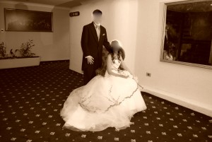 Ximena  Anuncios gratis para novios en &Ntilde;u&ntilde;oa |  Original Vestido de Novia blanco con bordados plateados, Vestido novia blanco con bordados plateados