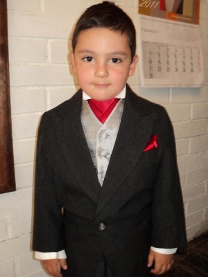 Eduardo Anuncios gratis para novios en Maip&uacute; |  Trajes pajes bodas, Trajes ni&ntilde;os bodas