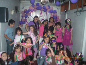 TIA EVE Anuncios gratis para novios en Providencia |  FIESTAS INFANTILES ECONOMICOS MINI DISCO PINTA CARITAS 7415501, ANIMACIONES ENTRETENIDAS Y ECONOMICAS