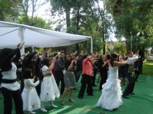  Anuncios gratis para novios en Lo Espejo |  Musica DJ Matrimonios, Musica Envasada videos, Iluminacion - Djrorromix ..., Dj amplificaci&oacute;n iluminaci&oacute;n fiestas matrimonios karaokes cumplea&ntilde;os 